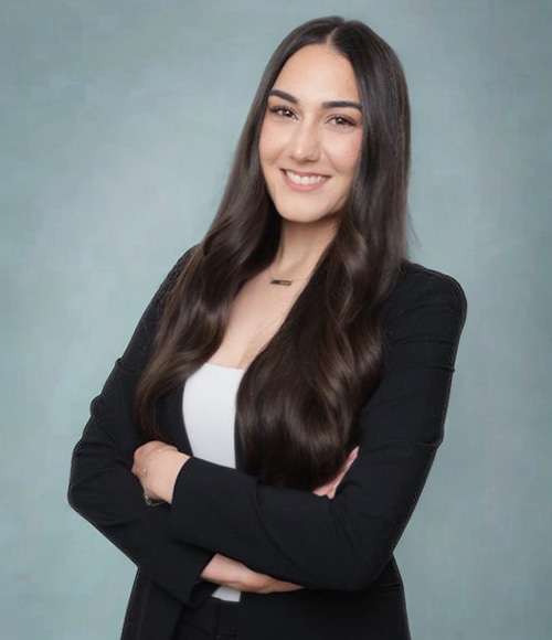 Headshot-Melanie-Tahmasian